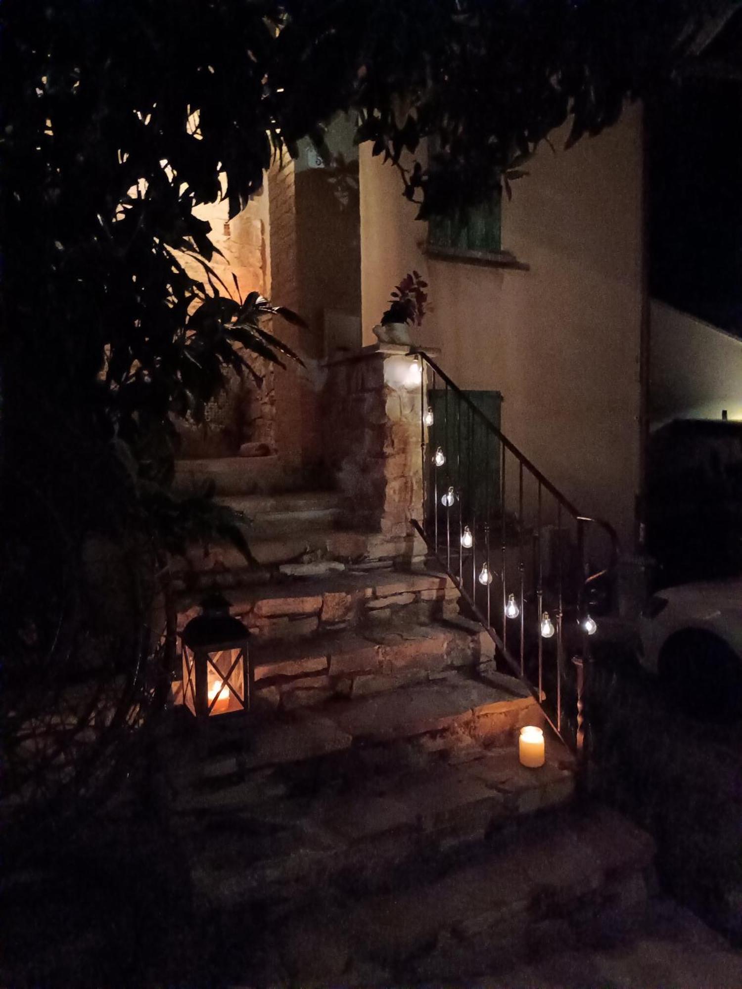 Appartamento Il Nido Di Matilde _Monolocale Design Sul Fiume_ Rossena Esterno foto